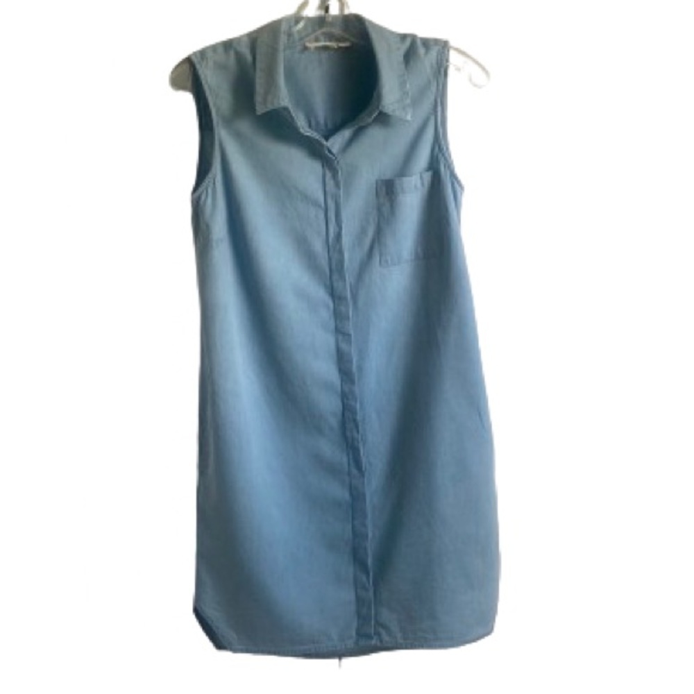 Sleeveless Chambray Shirt Dress in Light Blue